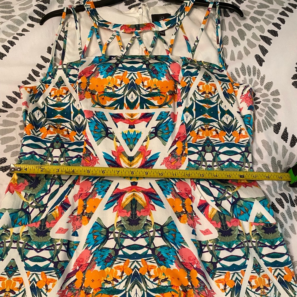 ADORABLE SUMMER DRESS! 👗 👗 👗 - Picture 5 of 5
